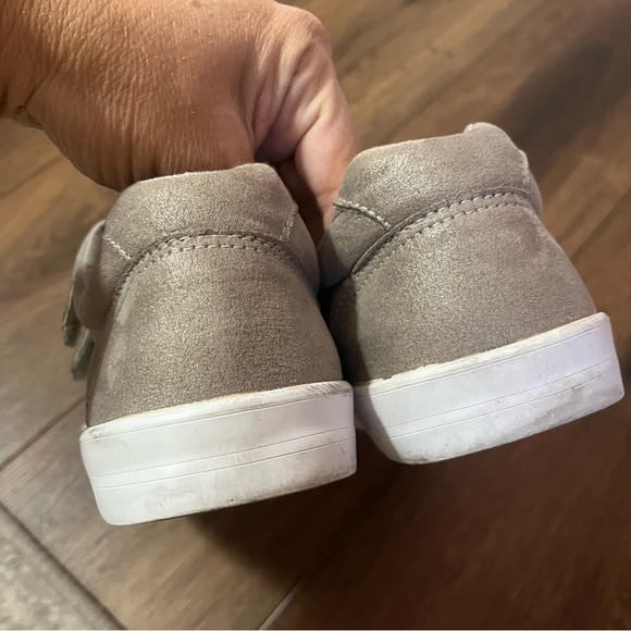 Evans mauve metallic velcro sneakers, size 9W - Picture 5 of 9